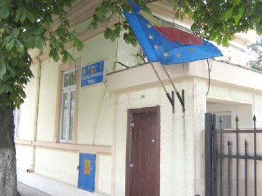 O femeie din Cernavodă şi-a reclamat fratele la Poliţia Brăila
